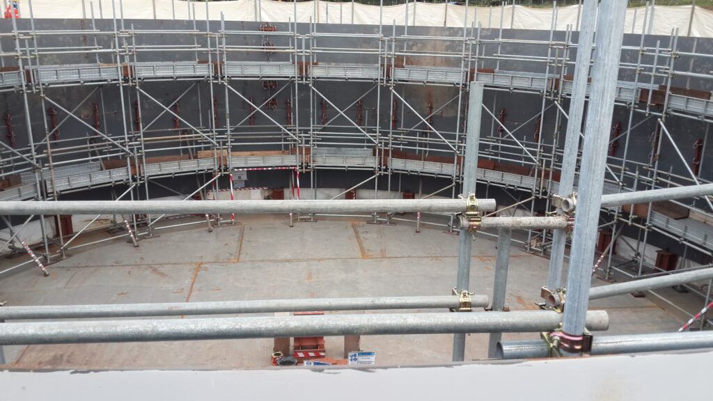 Metode Instalasi scaffolding pada Tangki dan Condensate