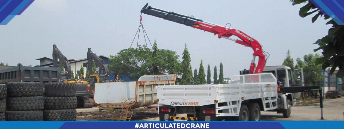 ARTICULATED CRANE